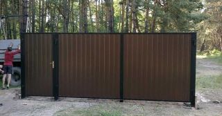 Купить распашные ворота из профнастила Троицк, цена от 2750 руб.